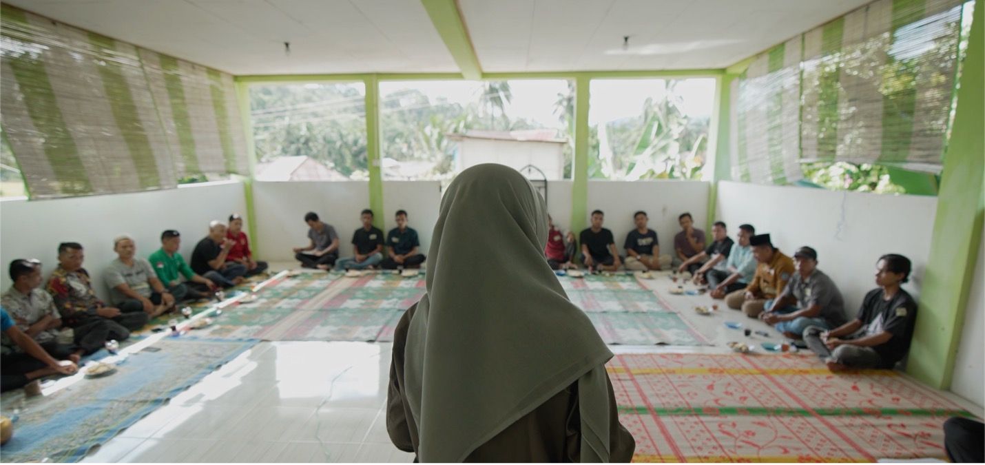 Smart Forests film of Field School event. Bujang Raba, Indonesia. Mind the Film with Smart Forests, 2025.